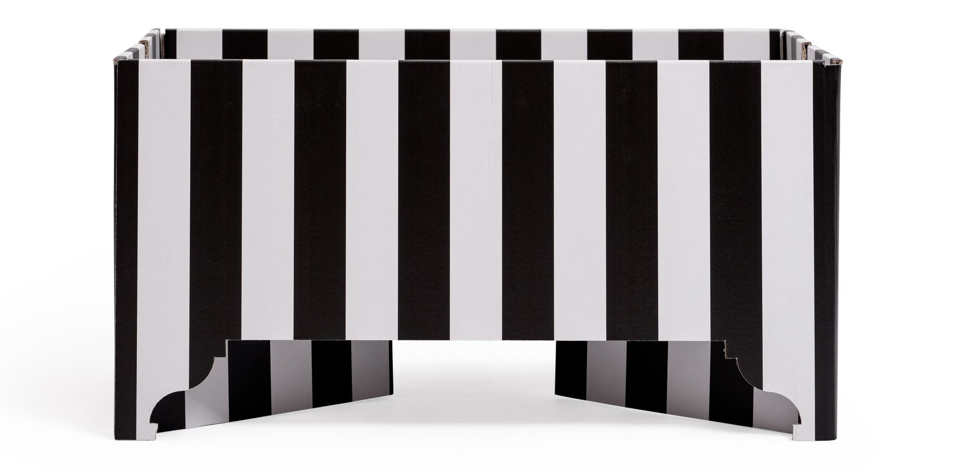 THE OUTLET: Kind Essential Bassinet - Black &amp; White Stripe